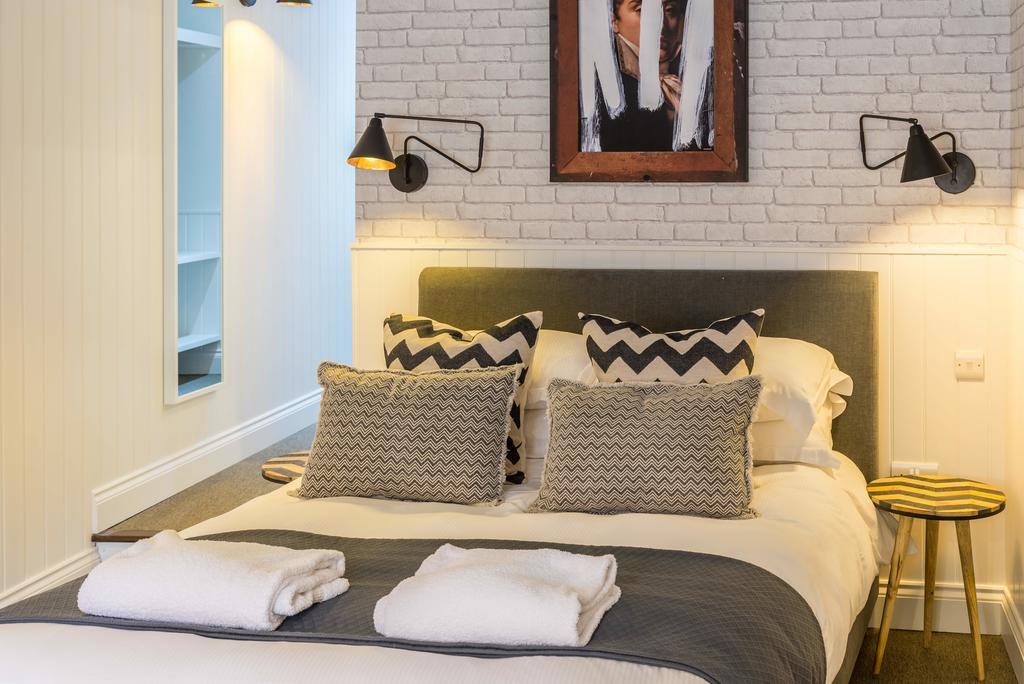 Hotel Timbrell'S Yard Bradford-On-Avon Zimmer foto